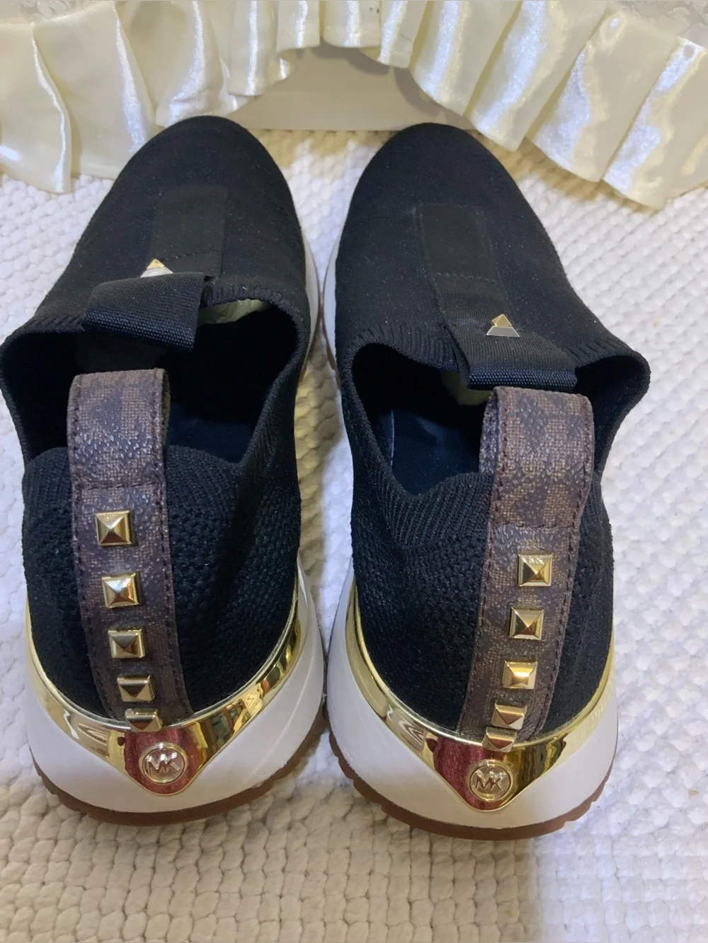 MICHAEL KORS